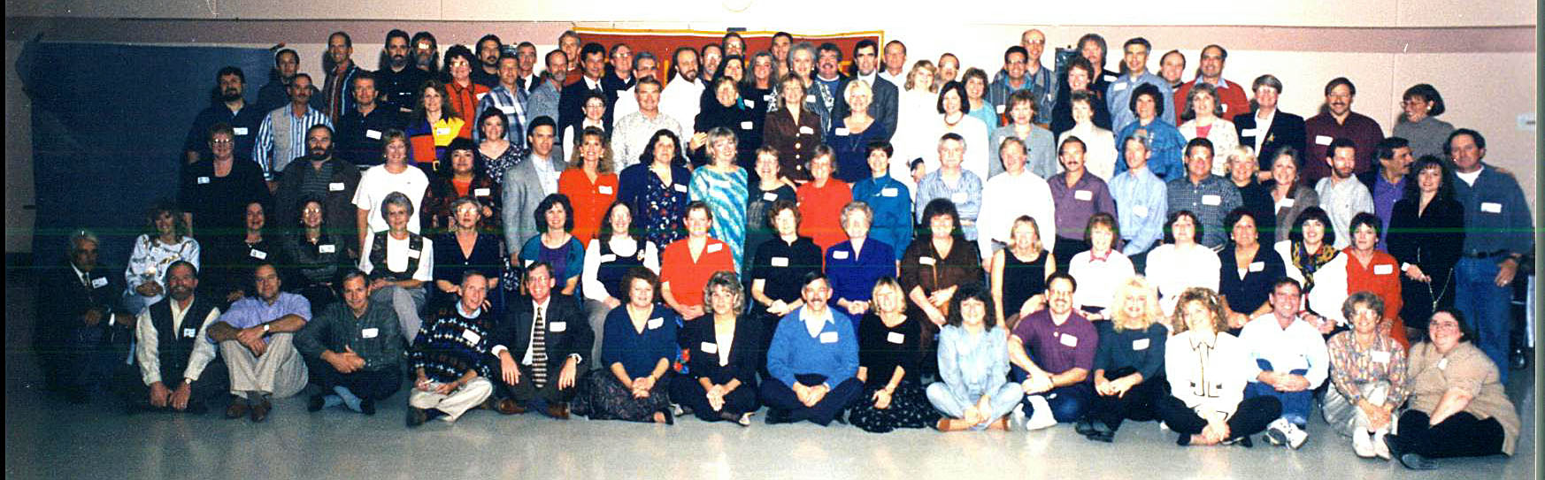 http://encinahighschool.com/class66/images/30th%20Reunion%20of%20Class%20'66%20fixed.jpg